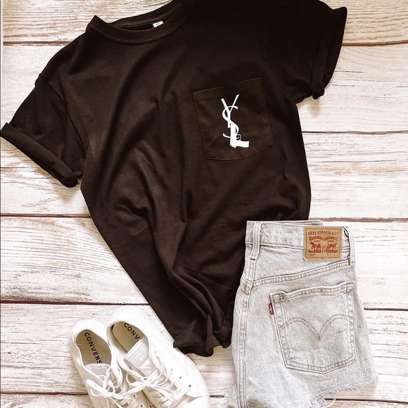 Custom tshirt - Picture 2 of 2